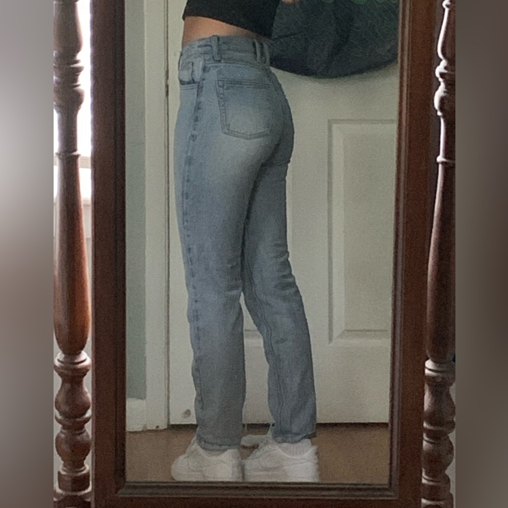 John Galt blue llight wash straight/mom jeans